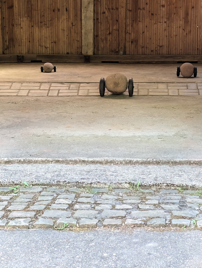 Gertrud Riethmüller, Visual Artist installation, video, sound, performances, La Vendre, 2025