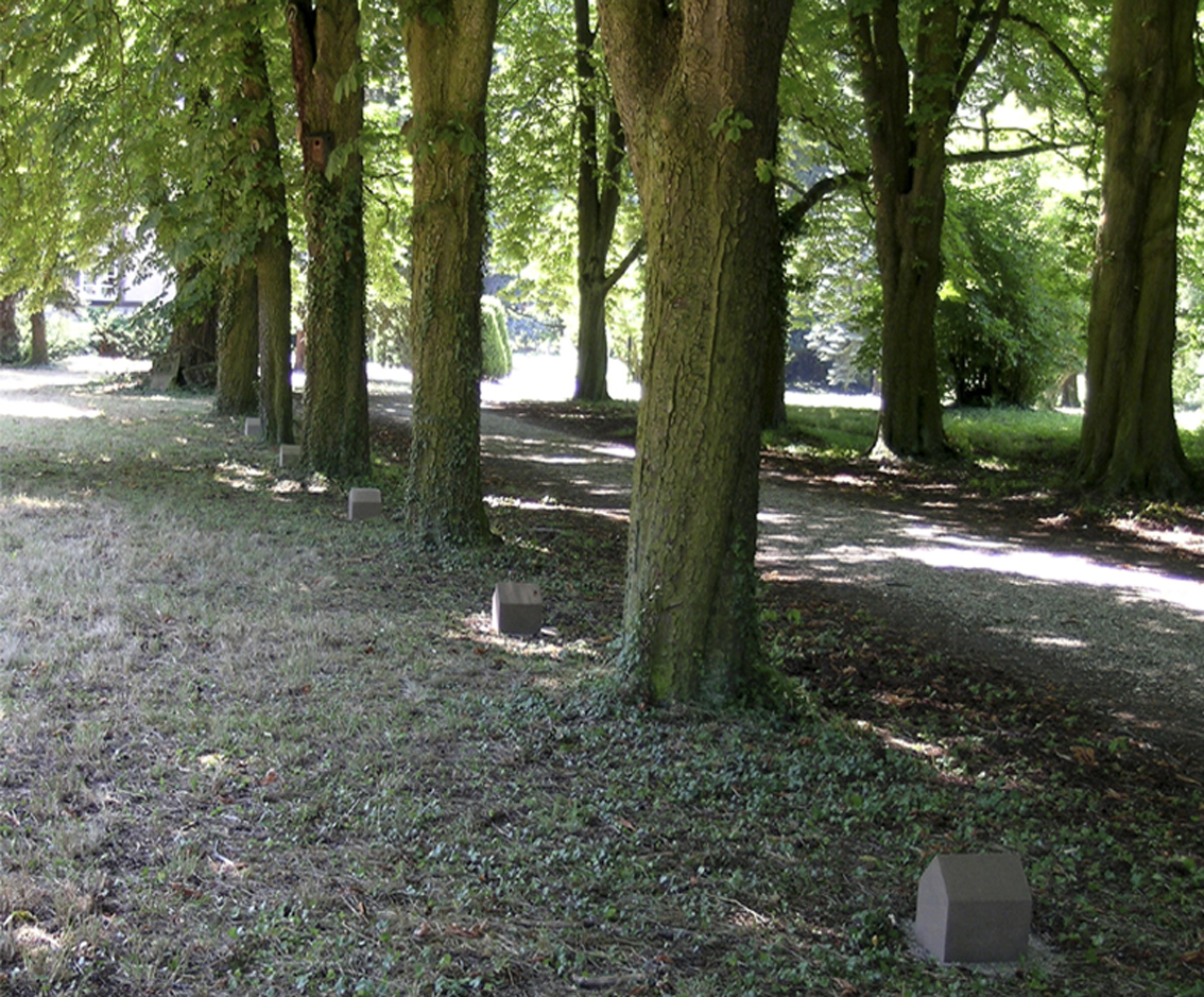 Gertrud Riethmüller, Visual Artist installation, video, sound, performances, Kunst im Park Burg Namedy