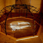 Gertrud Riethmüller, Visual Artist installation, video, sound, performances, Falle, 1998